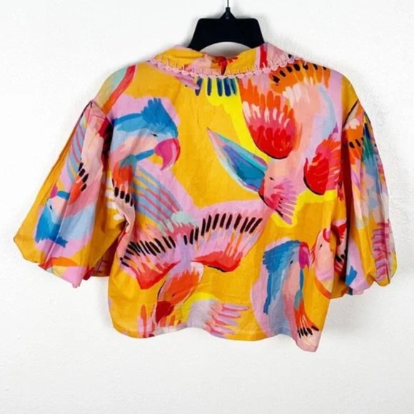 FARM RIO Macaws Bird Print Puff Sleeves Embroidered Multicolored Trim Crop Top - Picture 2 of 8